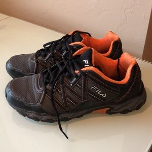 Men’s Fila shoes- size 9